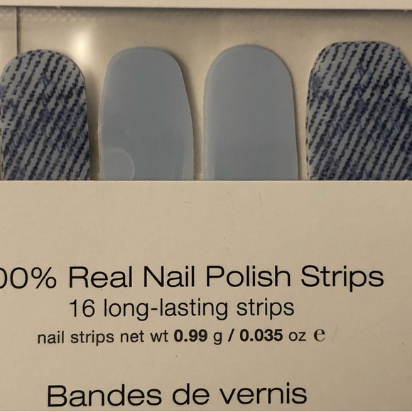 Color Street 16 Nail Strips/Press-on Nail Art in “Blue Jean Baby” - Picture 2 of 4